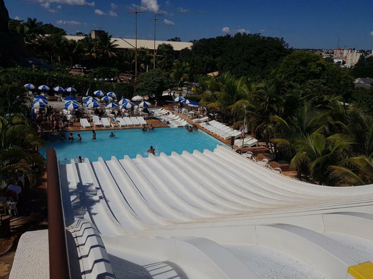 Piazza Splash Acquapark Vacation Калдас-Новас Экстерьер фото